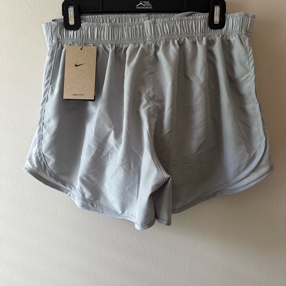 Nike Womens Running Shorts size L Gray Athletic Dri Fit Gym Stretch Drawstring - Picture 2 of 3